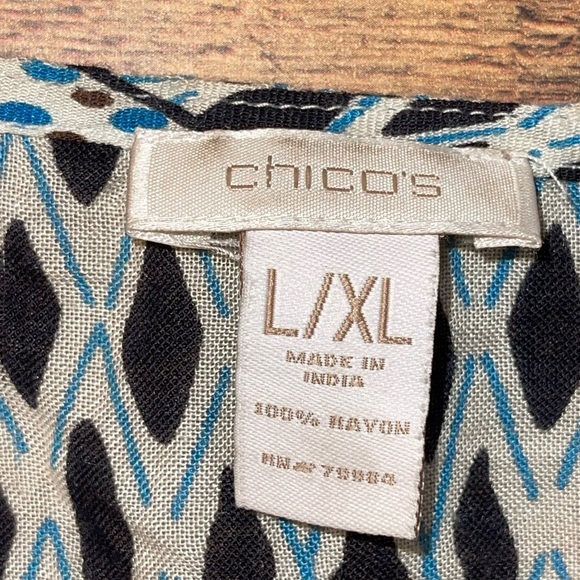 Chico's flowy poncho blouse - Picture 3 of 3